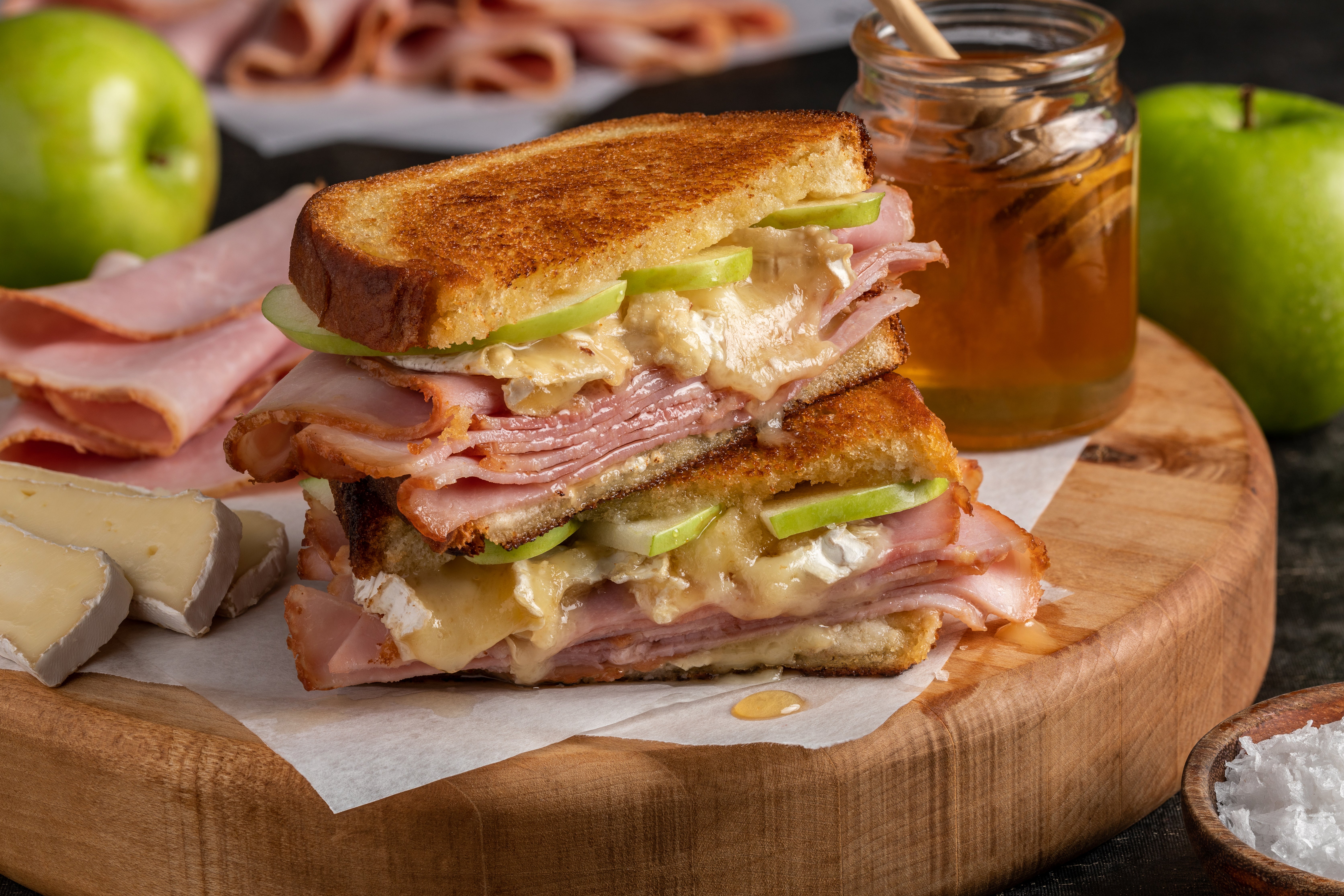 Horseradish Cheddar Cheese | Kretschmar